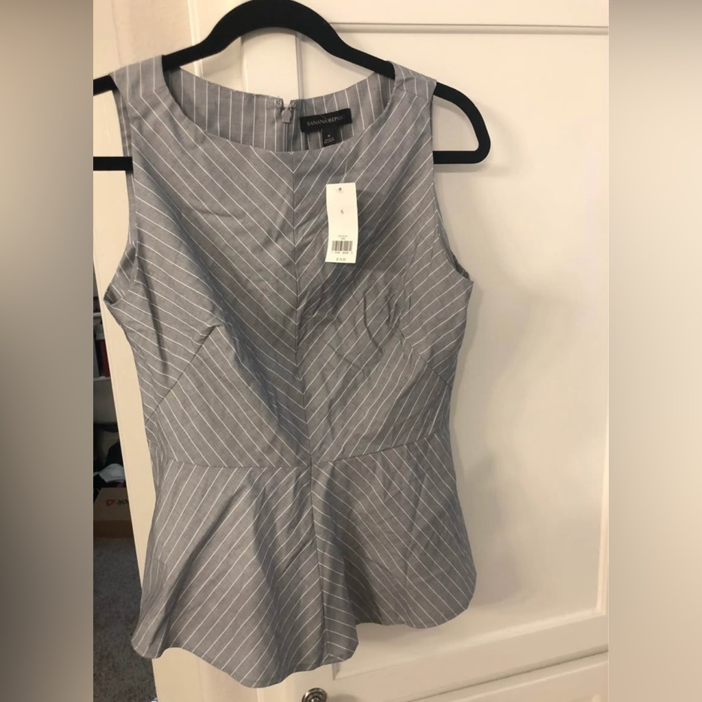 Banana Republic Gray Pinstripe Peplum Sleeveless Shirt Nwt